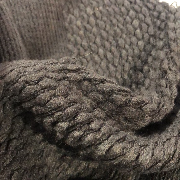 Gentle Fawn Philippa Grey Fringe Knit Poncho - Picture 9 of 11